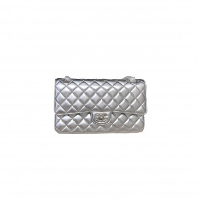 CHANEL SILVER QUILTED LEATHER MEDIUM CLASSIC DOUBLE FLAP BAG A1112 (25*15*6cm)